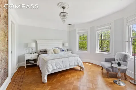 685 E 22nd Street New York City NY 11210
