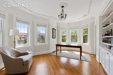 685 E 22nd Street New York City NY 11210