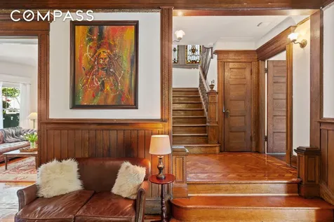 685 E 22nd Street New York City NY 11210