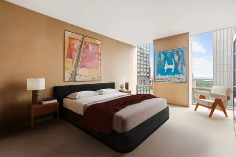 641 5th Avenue New York City NY 10022