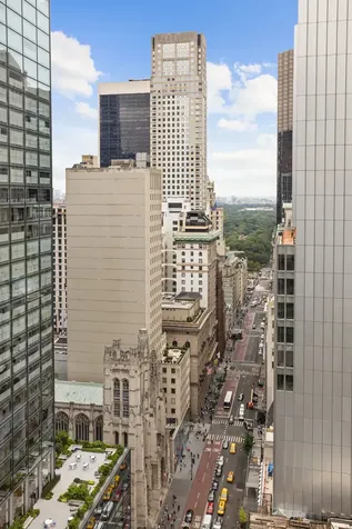 641 5th Avenue New York City NY 10022