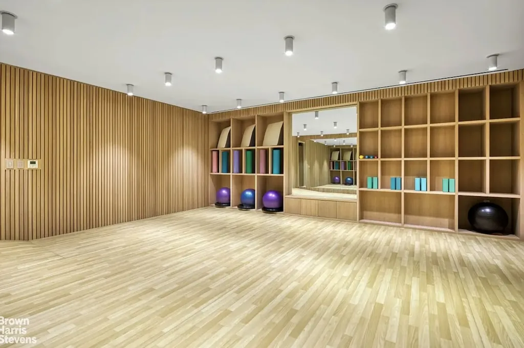 368 3rd Avenue New York City NY 10016