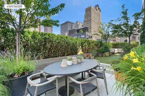 37 Warren Street New York City NY 10007