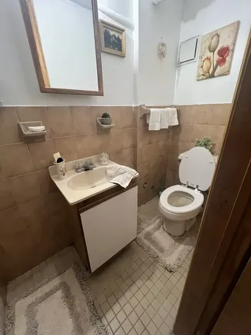 1533 E 57th Street New York City NY 11234
