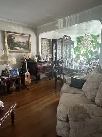 1533 E 57th Street New York City NY 11234