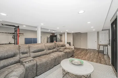 100 Marisa Circle New York City NY 10309