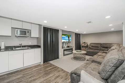 100 Marisa Circle New York City NY 10309