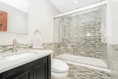 100 Marisa Circle New York City NY 10309