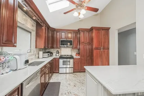 100 Marisa Circle New York City NY 10309
