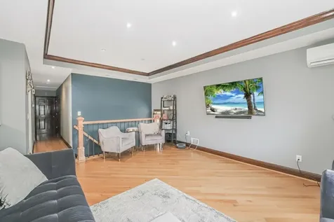 100 Marisa Circle New York City NY 10309