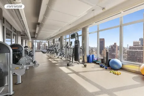 445 5th Avenue New York City NY 10016