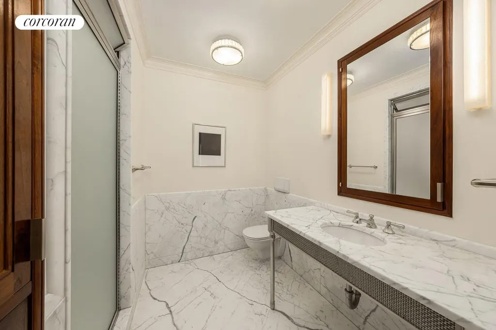 4 E 73rd Street New York City NY 10021