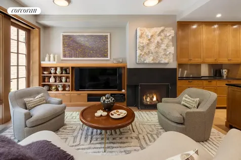 4 E 73rd Street New York City NY 10021