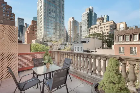 330 E 51st Street New York City NY 10022