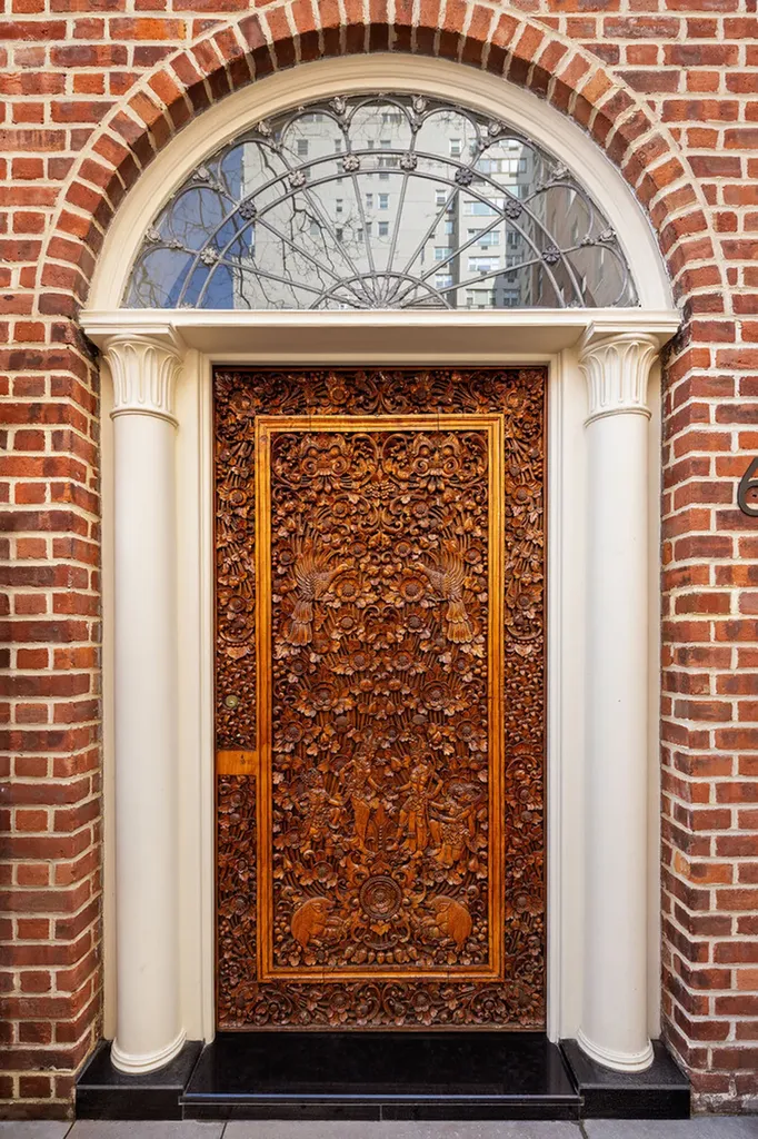 6 Sutton Square New York City NY 10022
