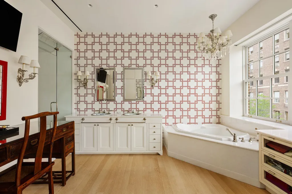 6 Sutton Square New York City NY 10022