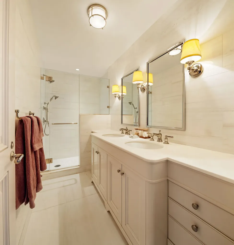 6 Sutton Square New York City NY 10022