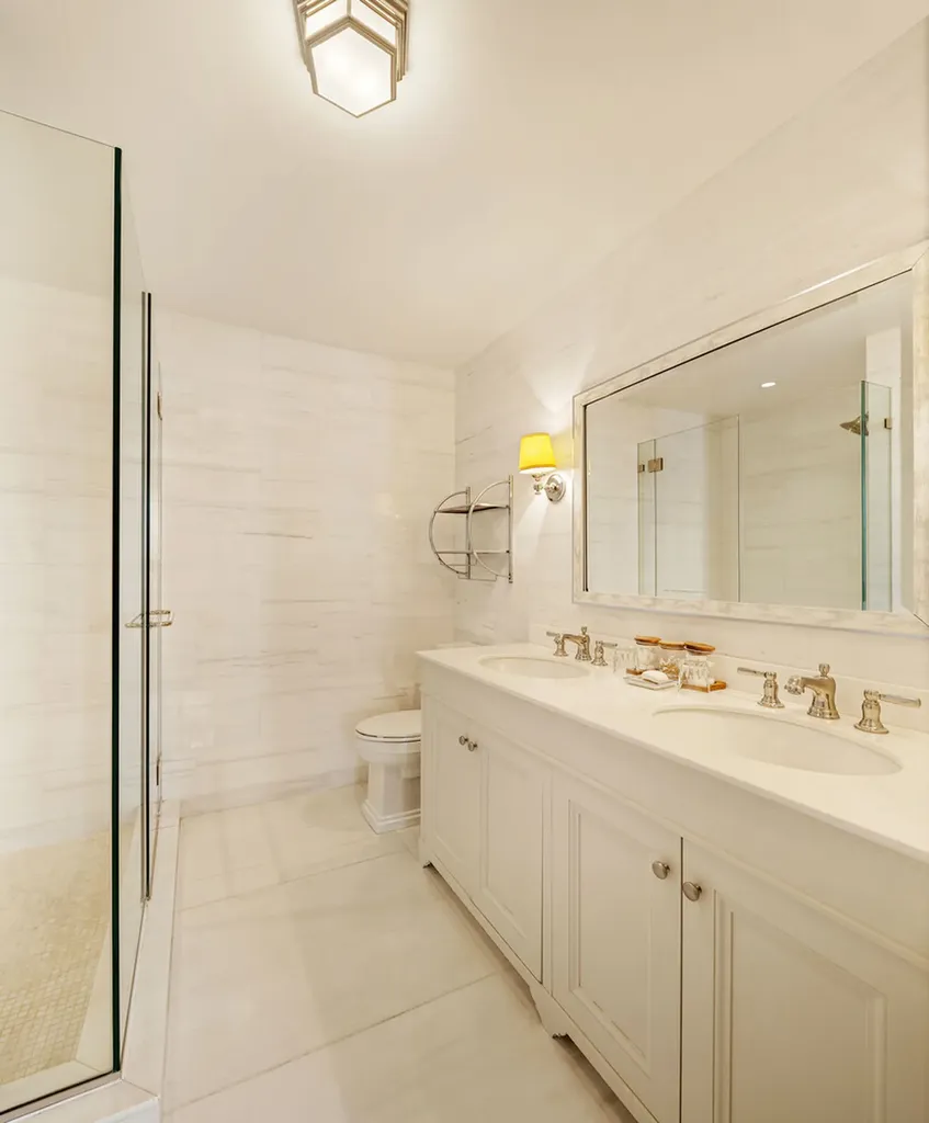 6 Sutton Square New York City NY 10022