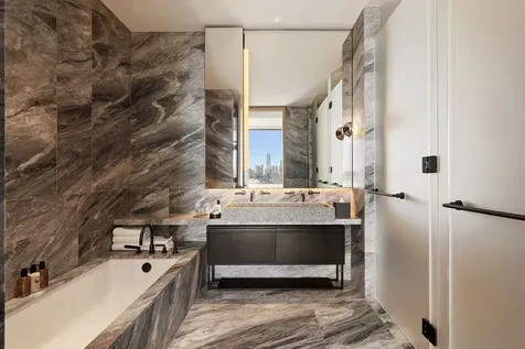 25 W 28th Street New York City NY 10001