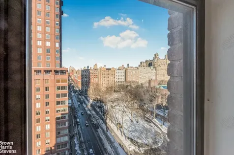 386 Columbus Avenue New York City NY 10024
