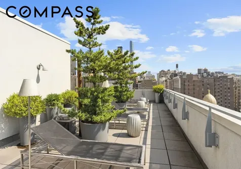 125 W 21st Street New York City NY 10011