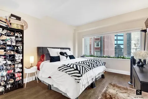 211 E 51st Street New York City NY 10022