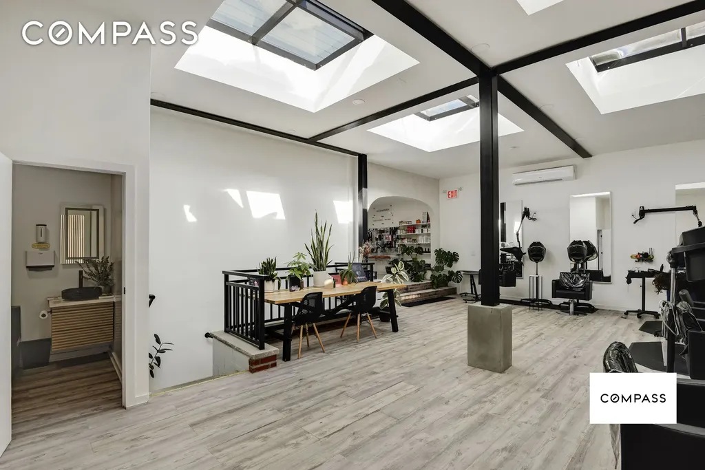 42 Jackson Street New York City NY 11211