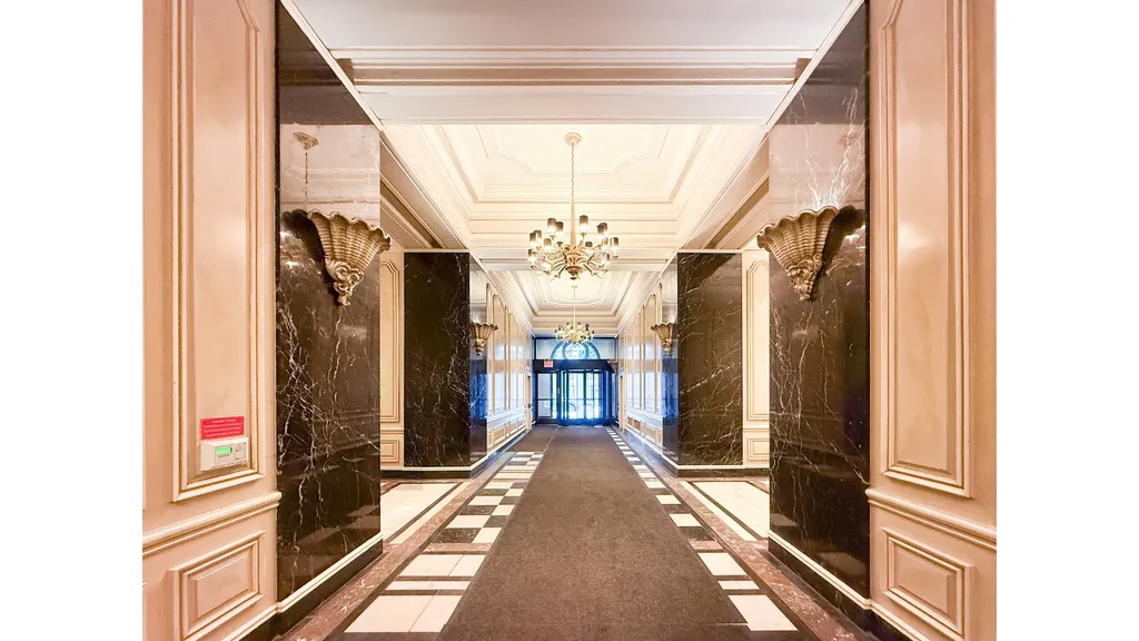 2109 Broadway New York City NY 10023
