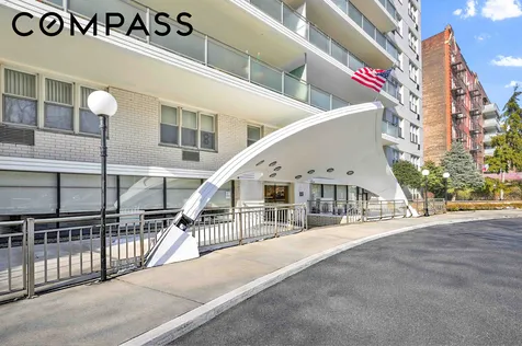 370 Ocean Parkway New York City NY 11218