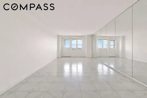 370 Ocean Parkway New York City NY 11218