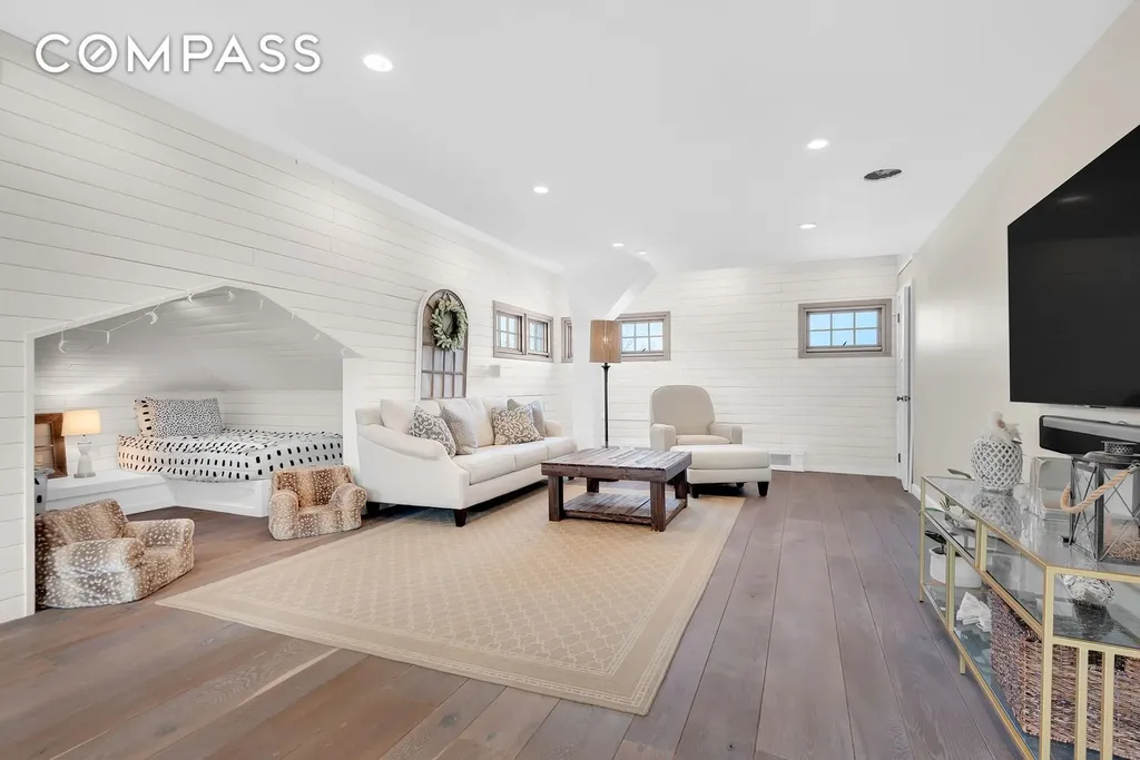7921 Narrows Avenue New York City NY 11209