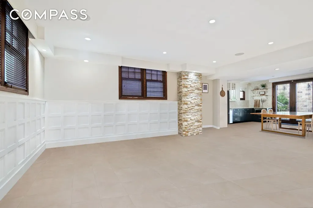 7921 Narrows Avenue New York City NY 11209