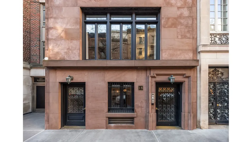 18 E 62nd Street New York City NY 10065