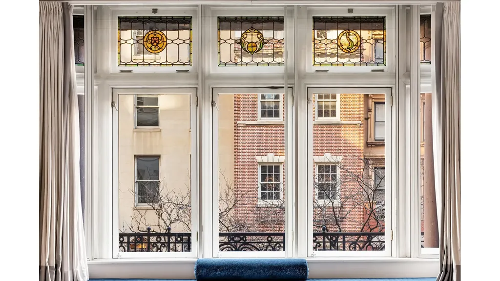 18 E 62nd Street New York City NY 10065