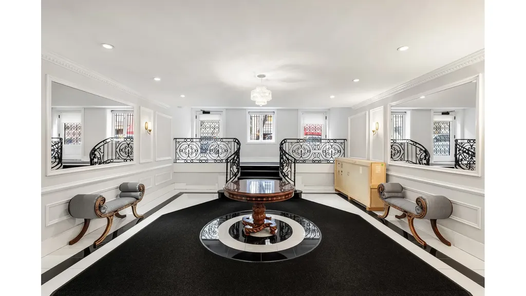 18 E 62nd Street New York City NY 10065