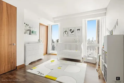 400 5th Avenue New York City NY 10018