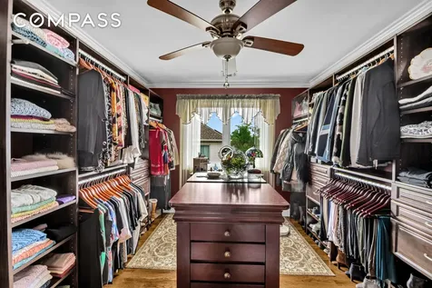 909 Jewett Avenue New York City NY 10314