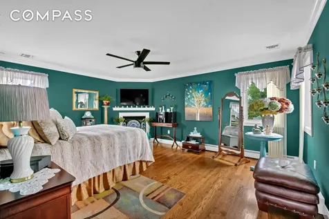 909 Jewett Avenue New York City NY 10314
