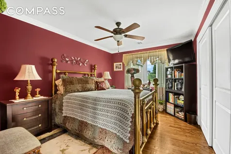 909 Jewett Avenue New York City NY 10314