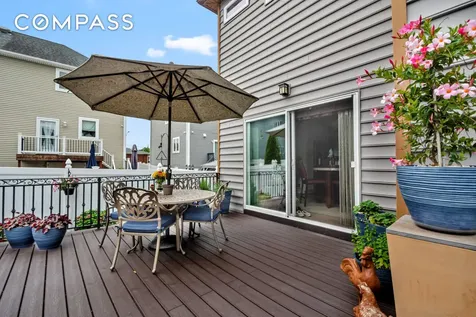 909 Jewett Avenue New York City NY 10314