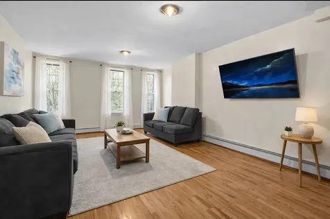 10 Gunther Place New York City NY 11233