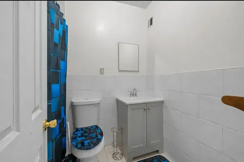 10 Gunther Place New York City NY 11233