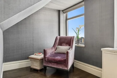 252 7th Avenue New York City NY 10001
