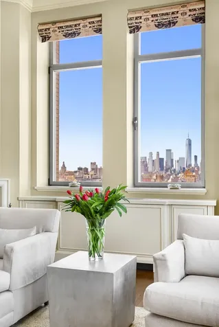 252 7th Avenue New York City NY 10001