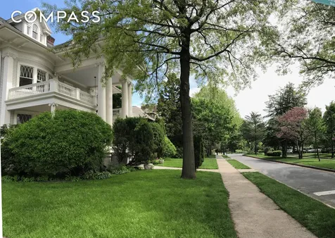 1305 Albemarle Road New York City NY 11226