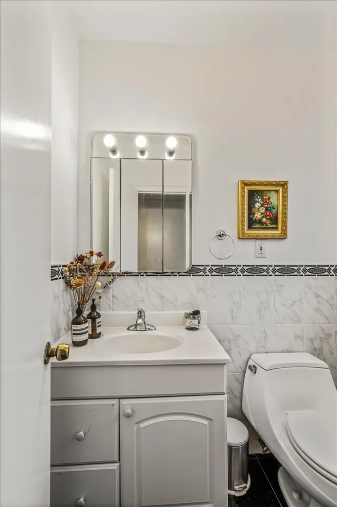99-35 74th Avenue New York City NY 11375