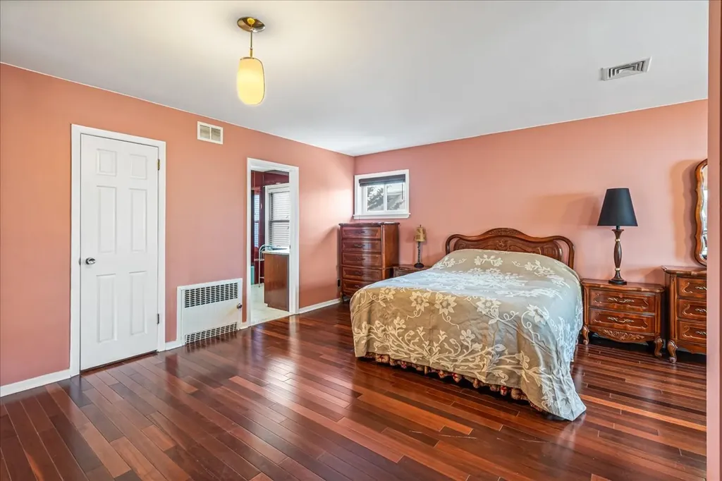 99-35 74th Avenue New York City NY 11375