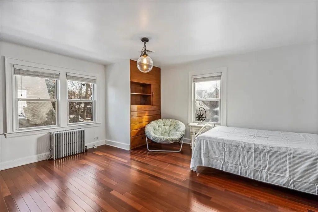 99-35 74th Avenue New York City NY 11375