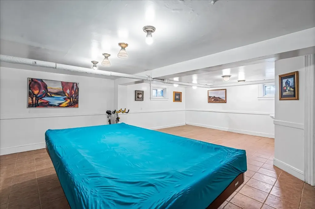 99-35 74th Avenue New York City NY 11375