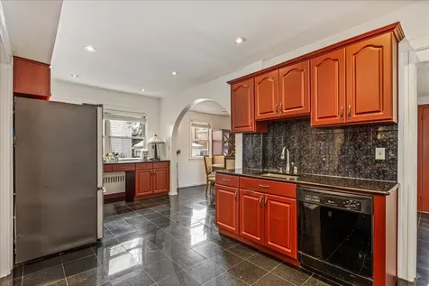99-35 74th Avenue New York City NY 11375